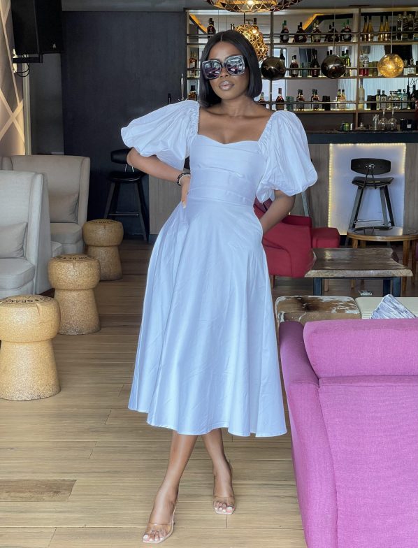 AMANZA midi dress in white
