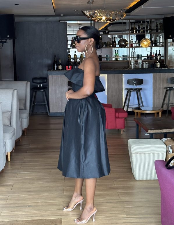 TEGHESE midi in Black - Image 3