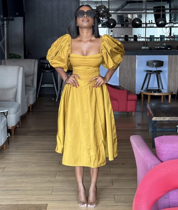 AMANZA midi in Gold