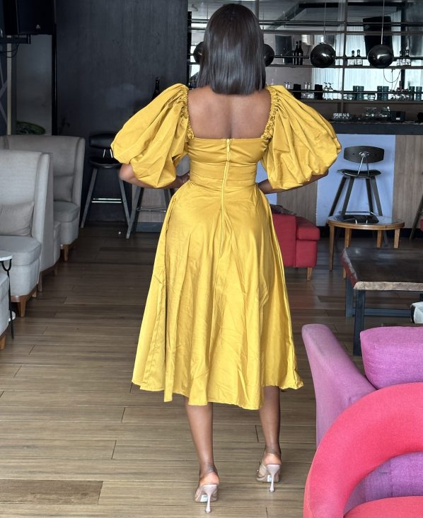 AMANZA midi in Gold - Image 6