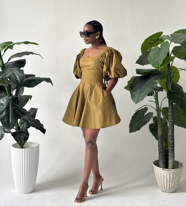 AMANZA mini in Olive - Image 4