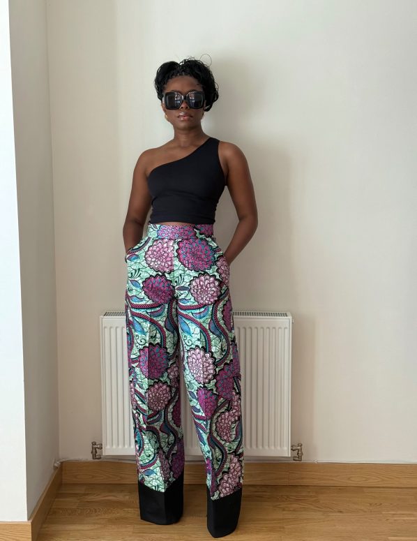 KHENA pants in Purple - Image 3