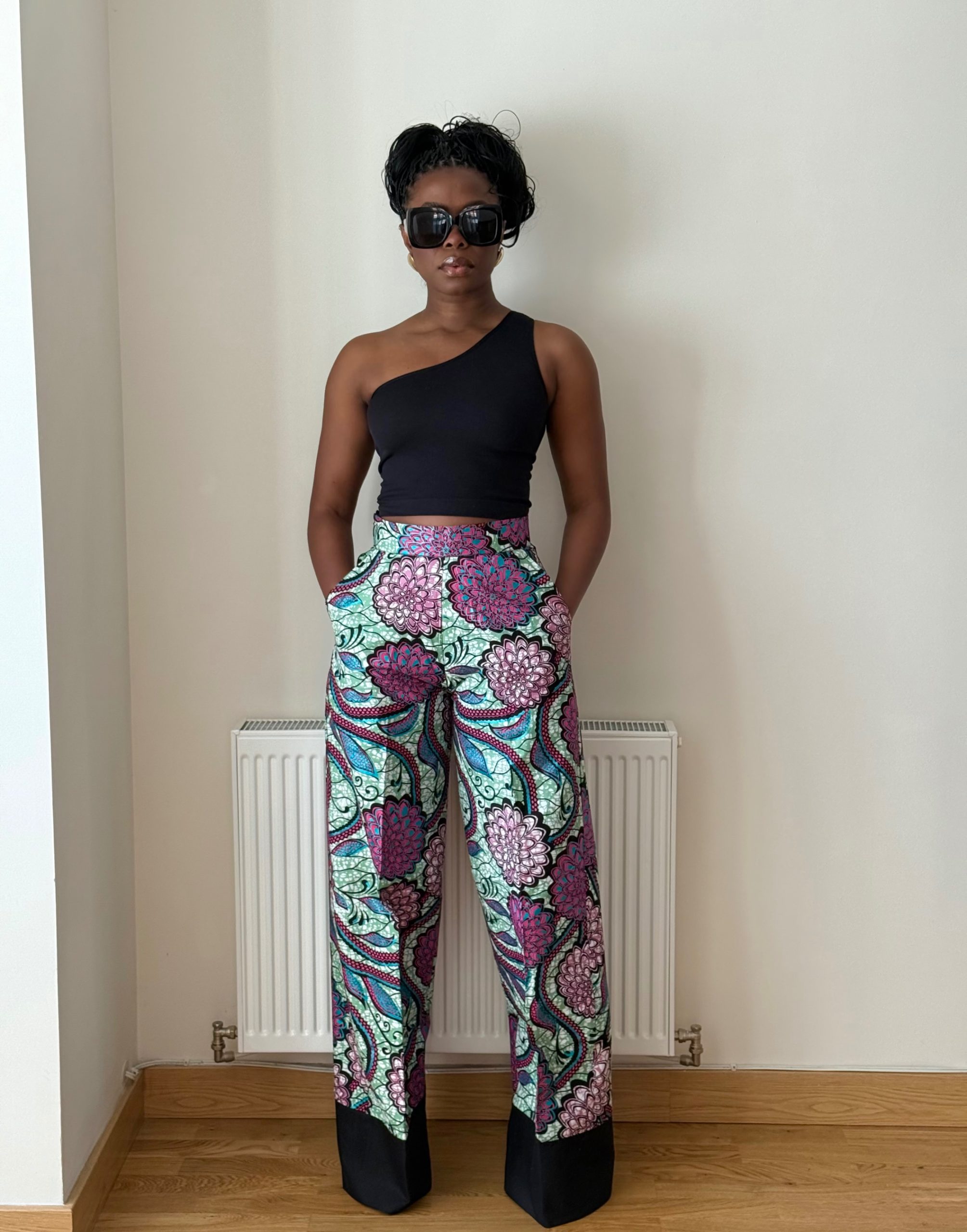KHENA pants in Purple